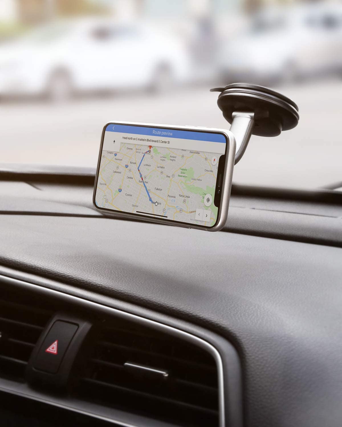 AUKEY Car Phone Mount 360 Degree Rotation Dashboard Magnetic Holder Smartphone