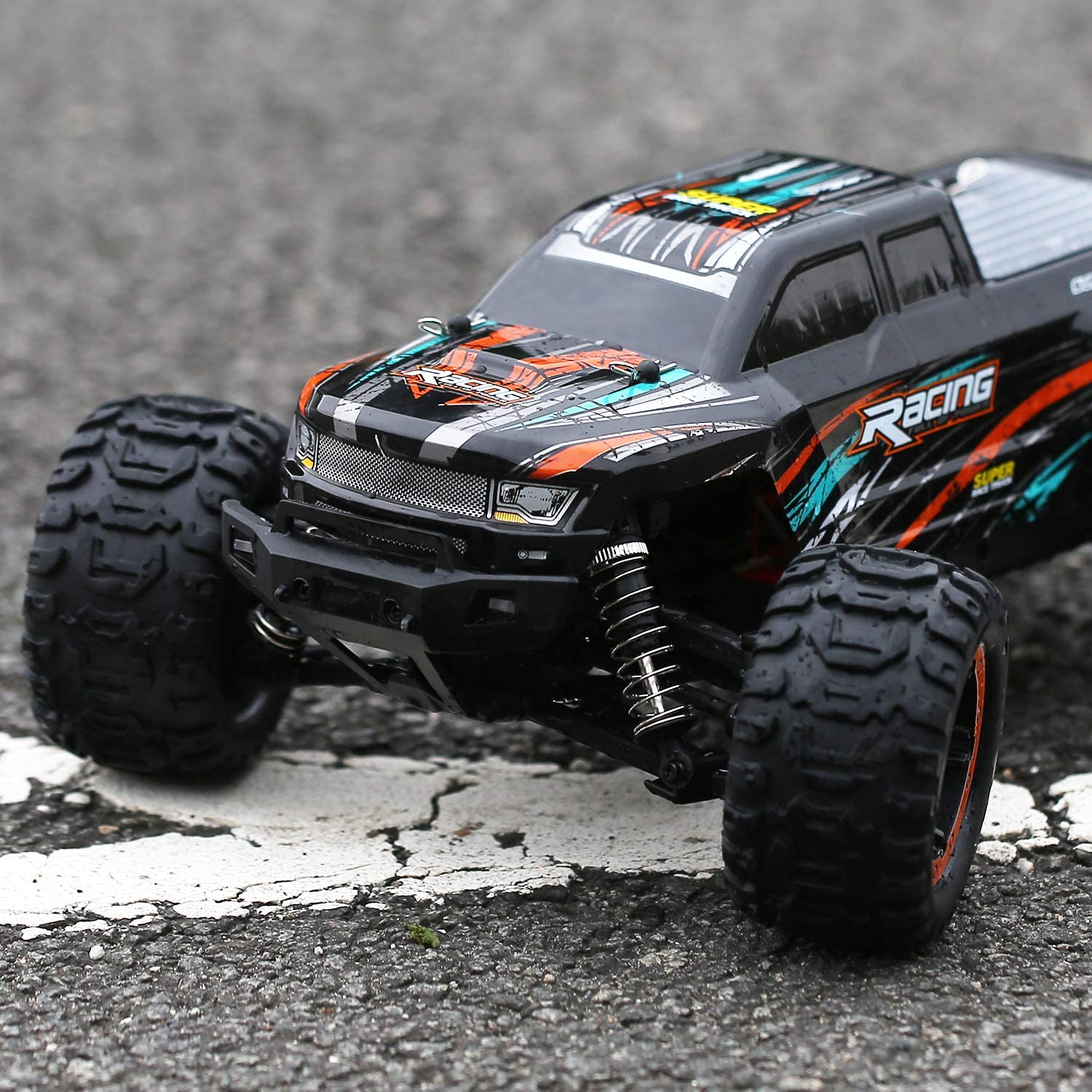DEERC 16889 RC Car High Speed Remote Control Car 1:16 Scale 4WD Offroad Truck